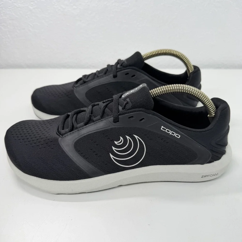 Topo Athletics ST-5 Black Gray Athletic Running Sneakers Womens Size 9